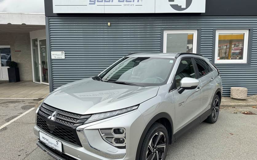 Mitsubishi Eclipse Cross 2,4 PHEV Sport Tech CVT 4WD