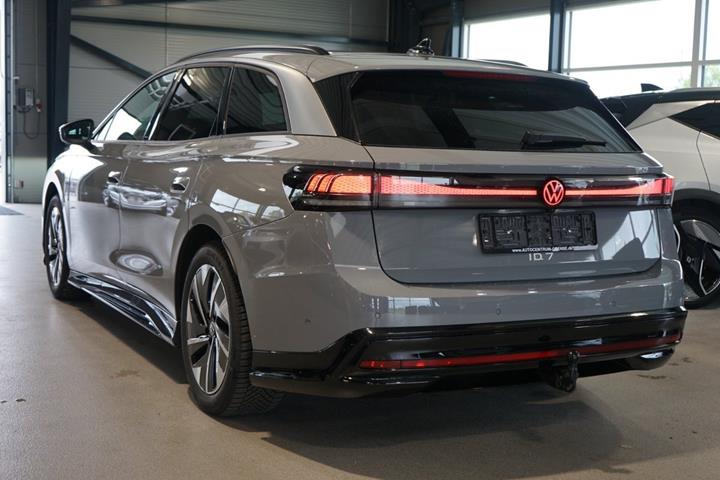 Grå VW ID.7 fra 2026
