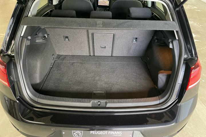 Sort VW e-Golf VII fra 2020