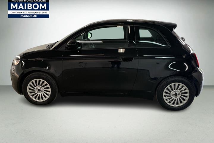 Sort Fiat 500e fra 2023