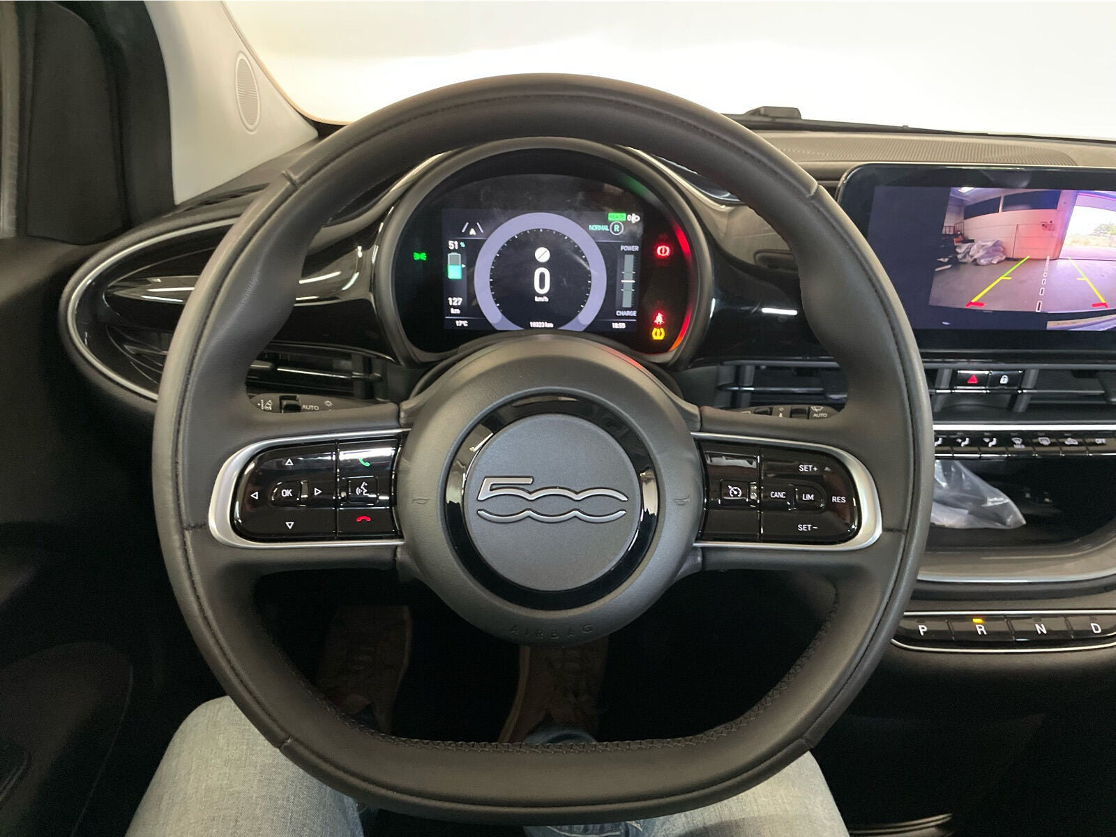 Sort Fiat 500e fra 2023