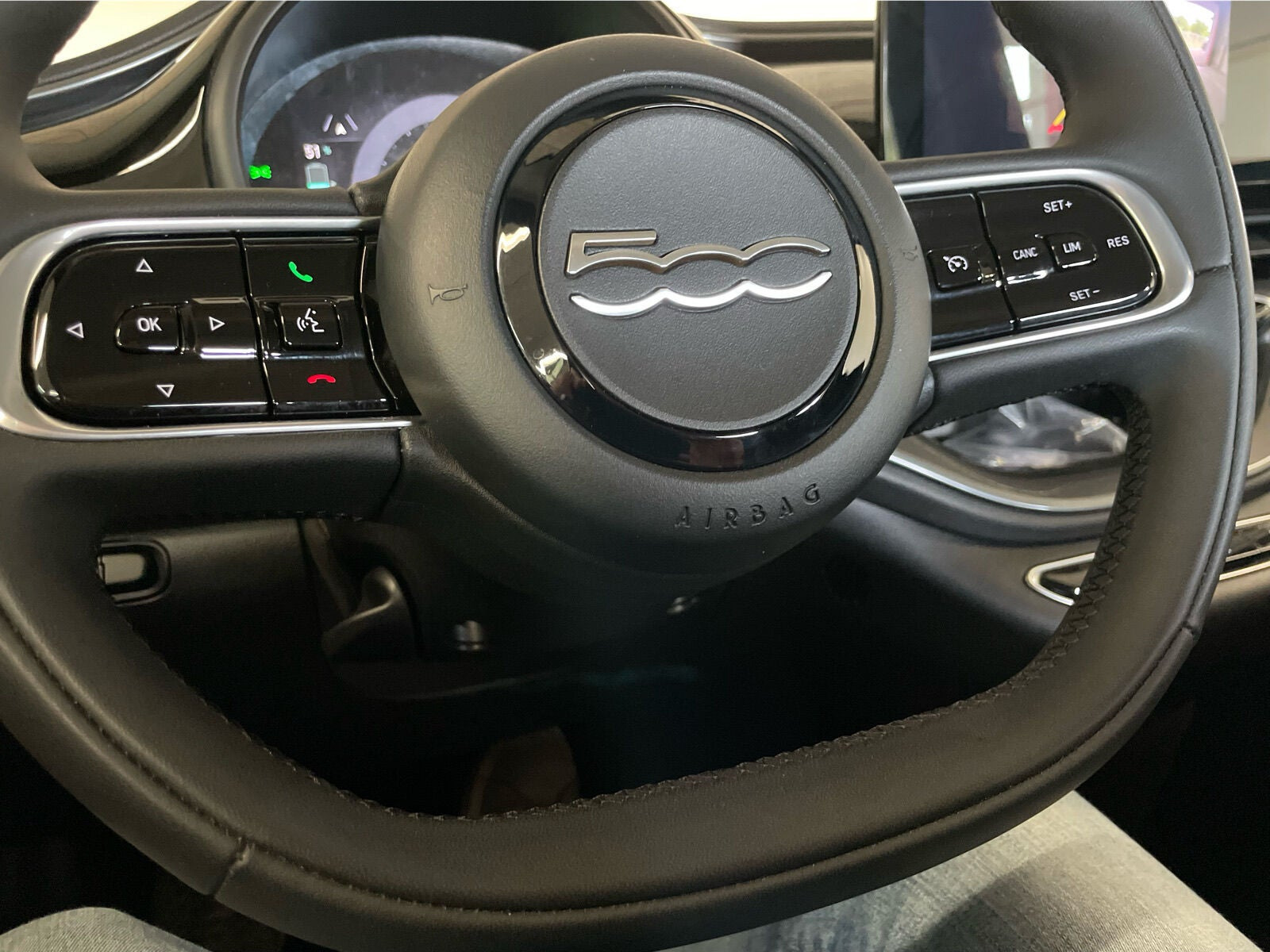 Sort Fiat 500e fra 2023