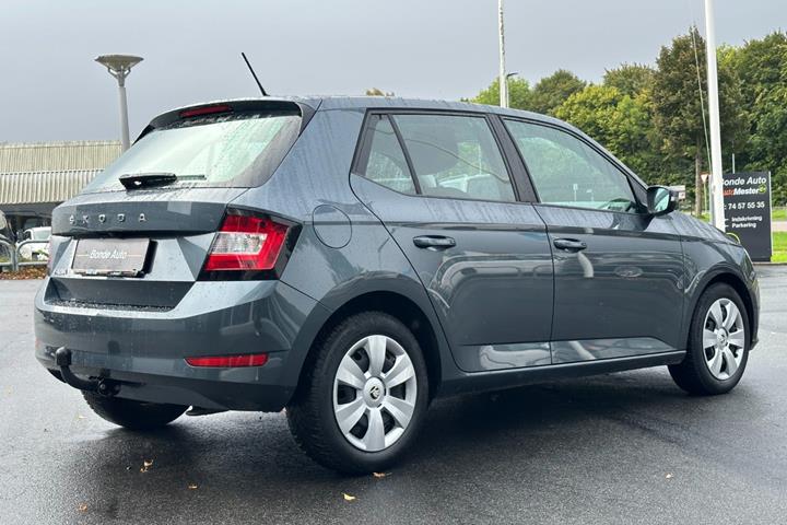undefined Skoda Fabia fra 2021