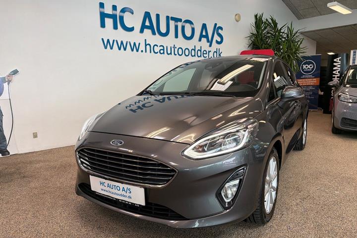 Grå Ford Fiesta fra 2019