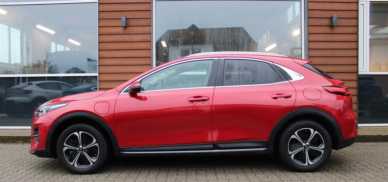 Rød Kia XCeed fra 2021