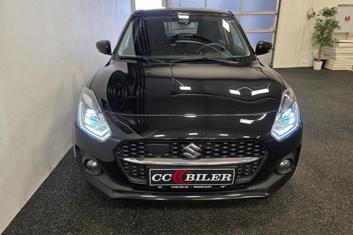 Sort Suzuki Swift fra 2020