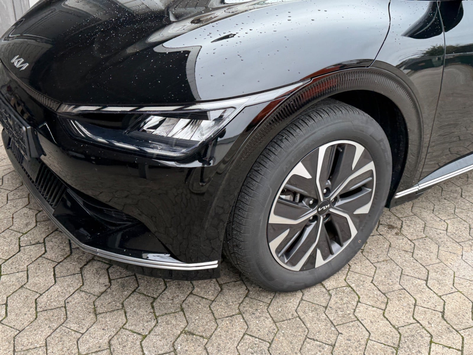 Sort Kia EV6 fra 2024