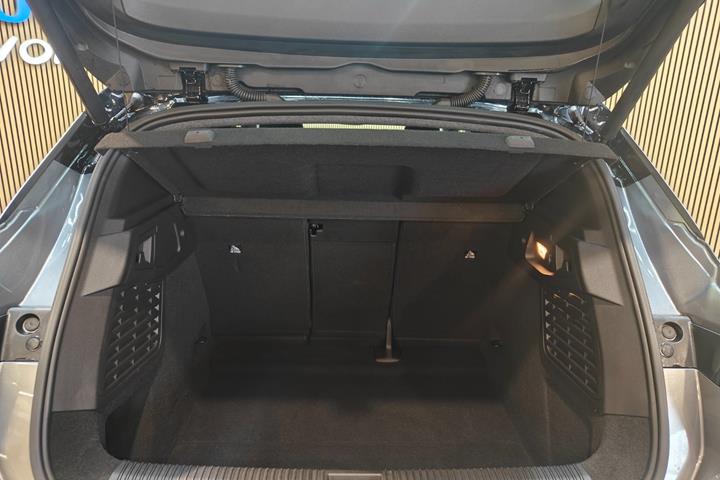 Grå Renault Scenic E-Tech fra 2025
