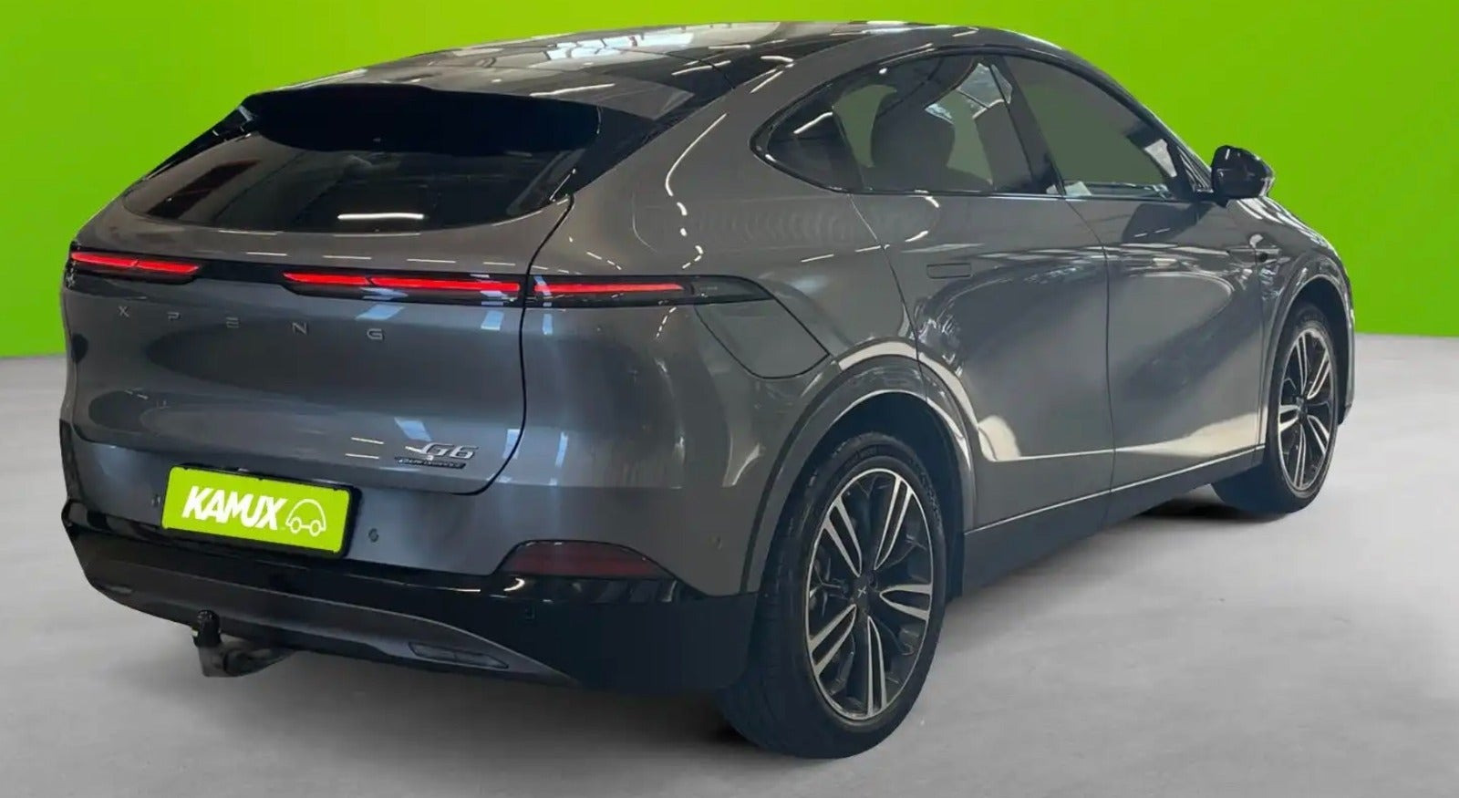 Grå Xpeng G6 fra 2024