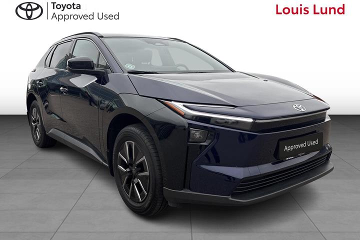 Blå Toyota BZ4X fra 2026