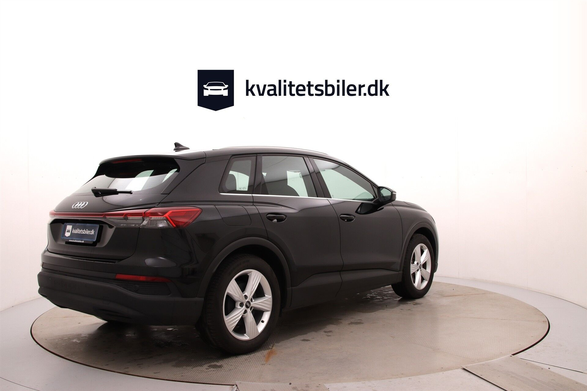 Sort Audi Q4 fra 2023