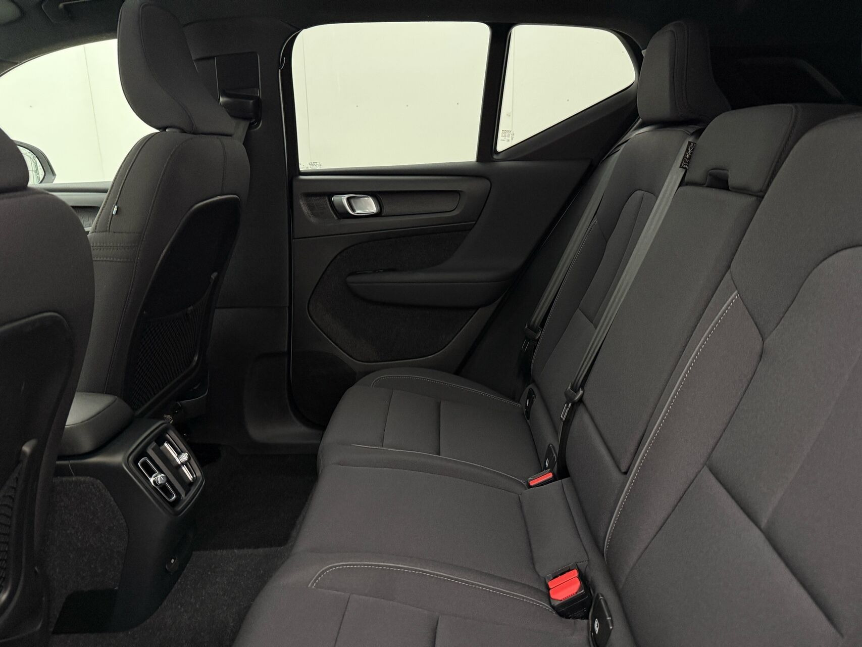 Hvid Volvo XC40 fra 2022