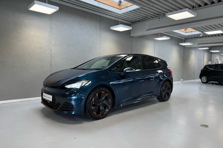 Blå Cupra Born fra 2022