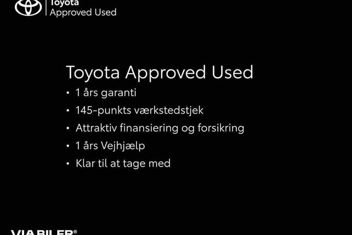 Grå Toyota Urban Cruiser fra 2026