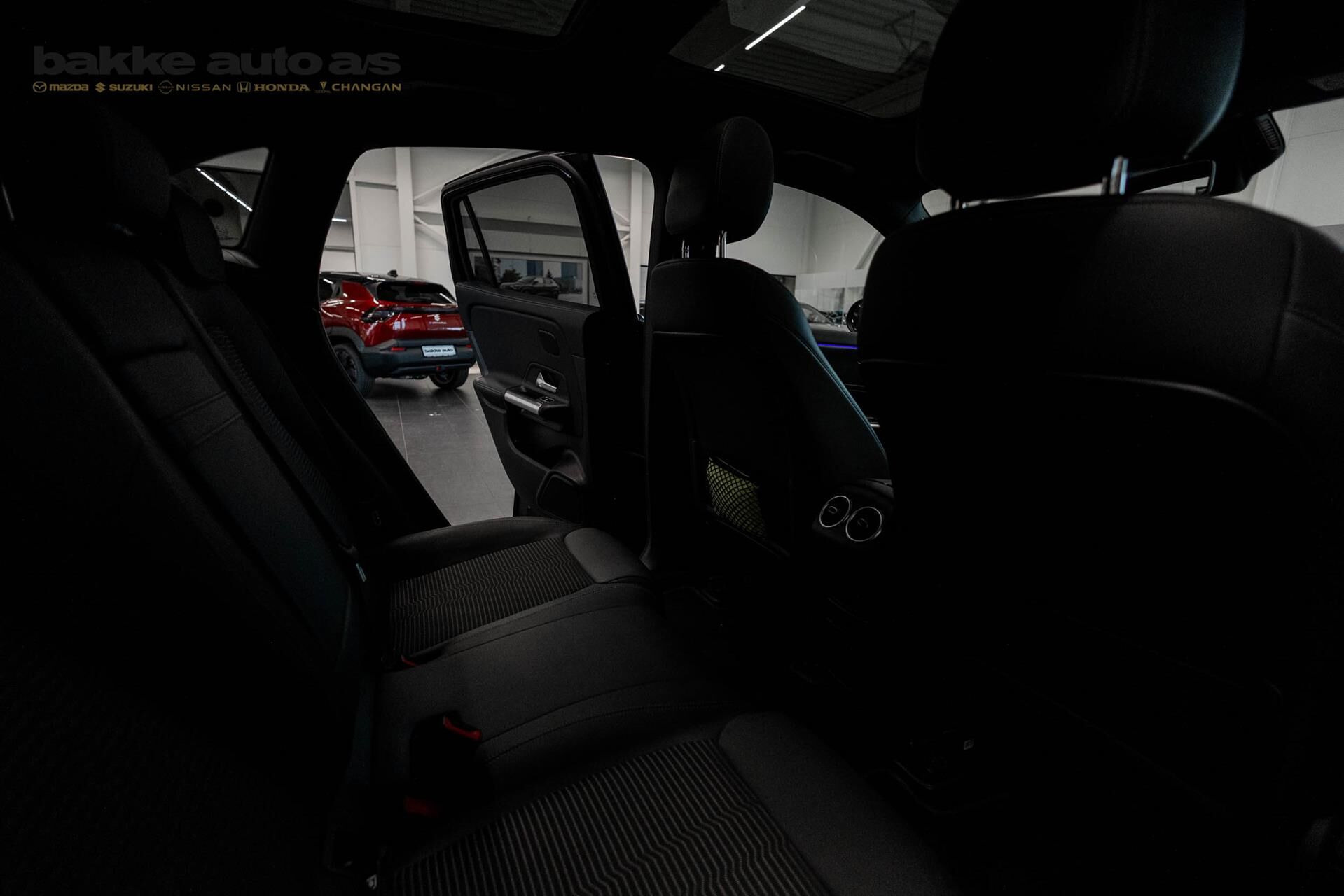 Sort Mercedes EQA250+ fra 2022
