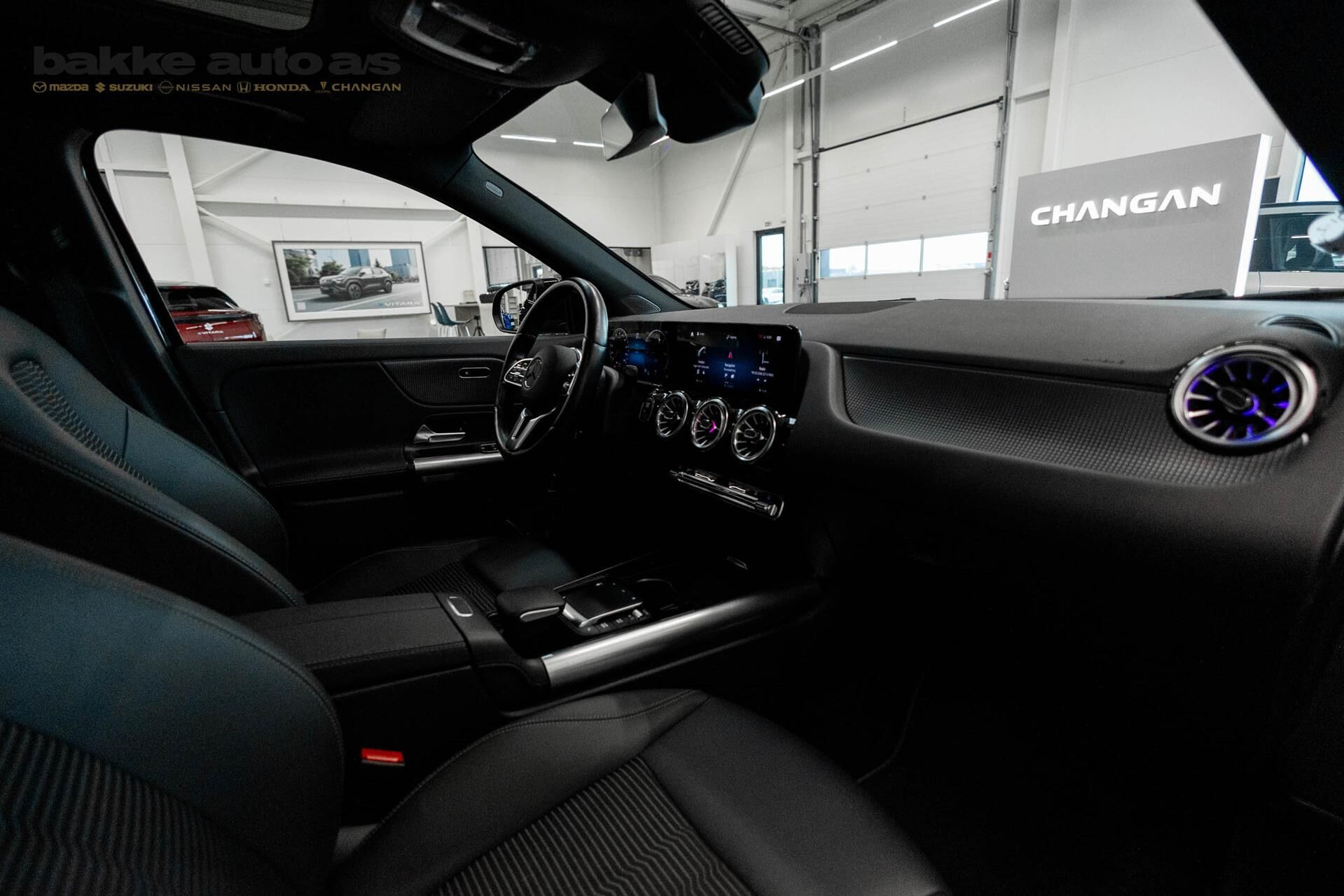 Sort Mercedes EQA250+ fra 2022