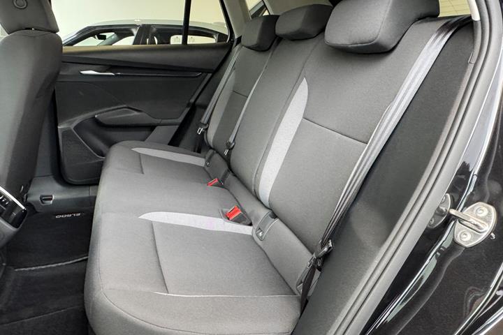 Sort Skoda Elroq fra 2025