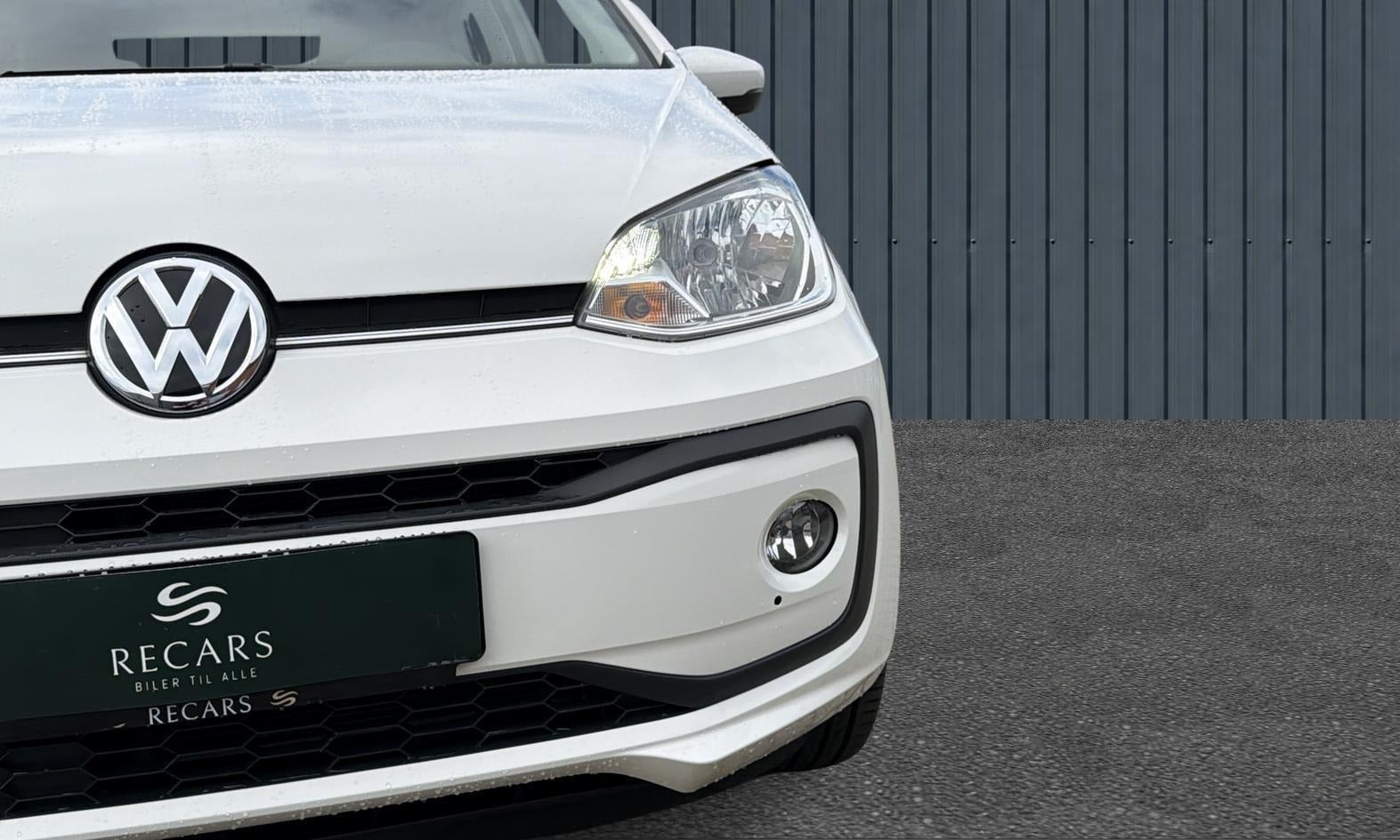 Hvid VW UP! fra 2017