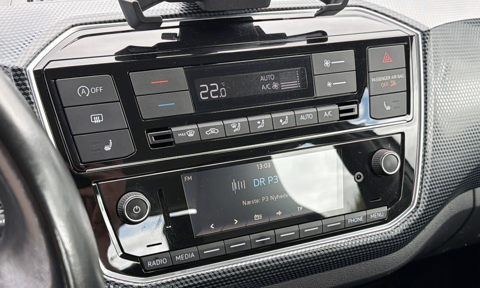 Hvid VW UP! fra 2017