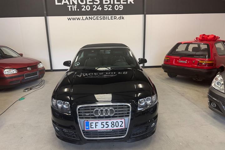 Sort Audi A4 fra 2004
