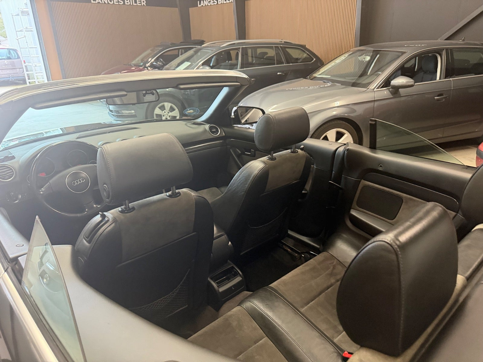 Sort Audi A4 fra 2004