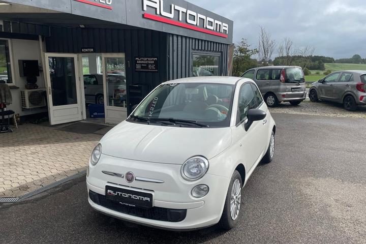 Hvid Fiat 500 fra 2008