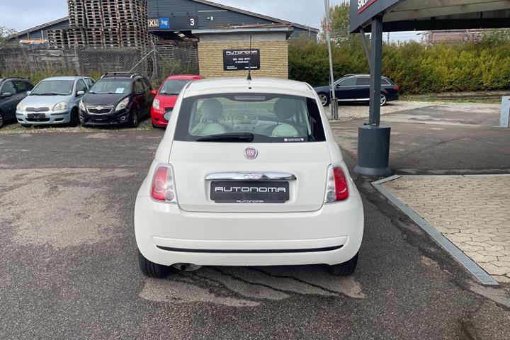 Hvid Fiat 500 fra 2008