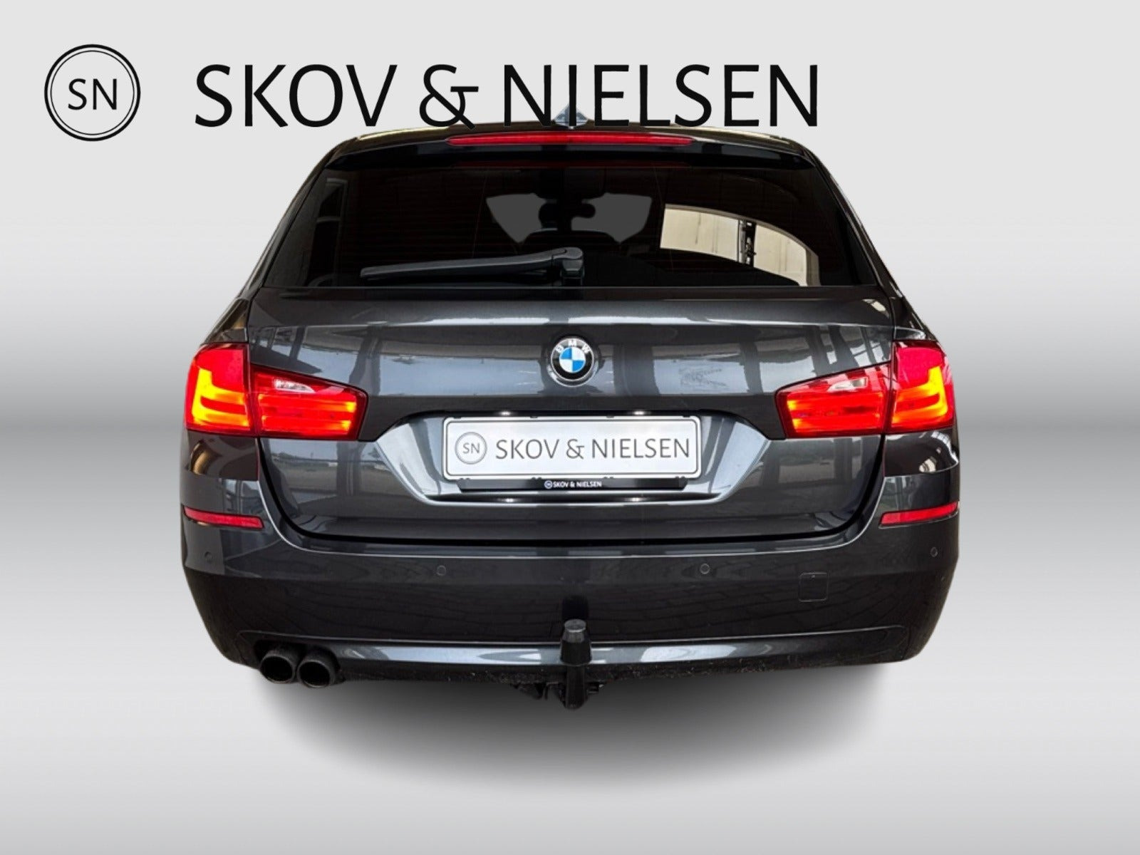 Sort BMW 520d fra 2011