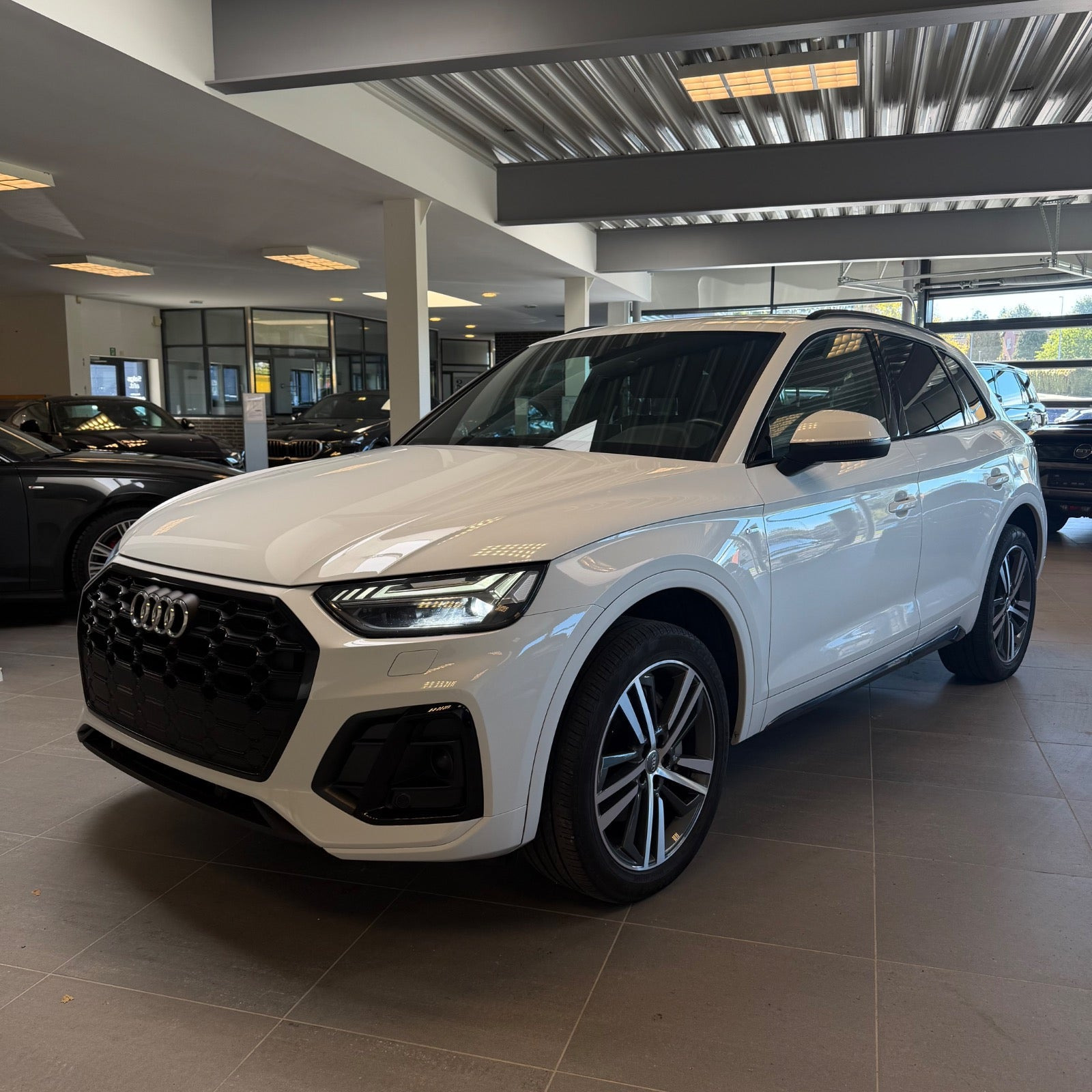 Audi Q5 55 TFSi e S-line quattro S-tr.
