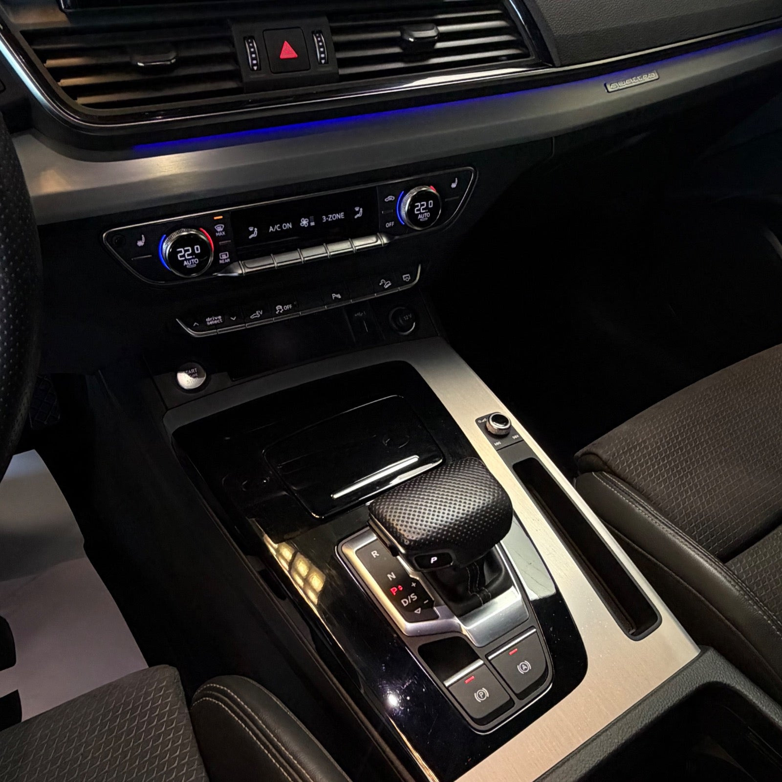 Hvid Audi Q5 fra 2021