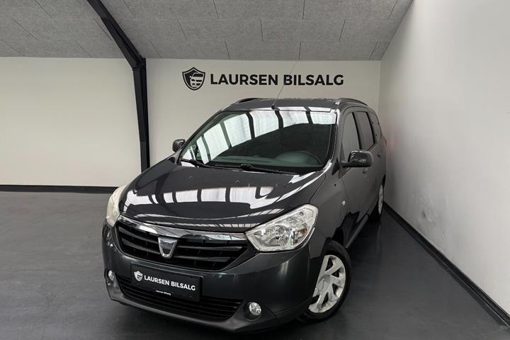 Grå Dacia Lodgy fra 2014