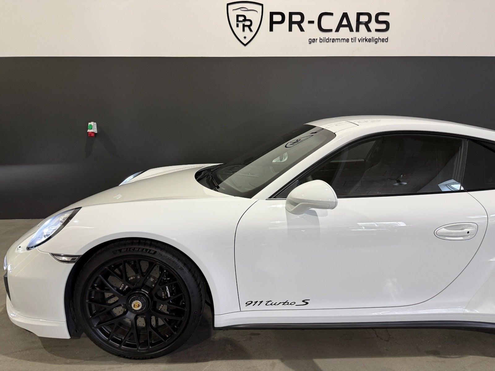 undefined Porsche 911 Turbo S fra 2013