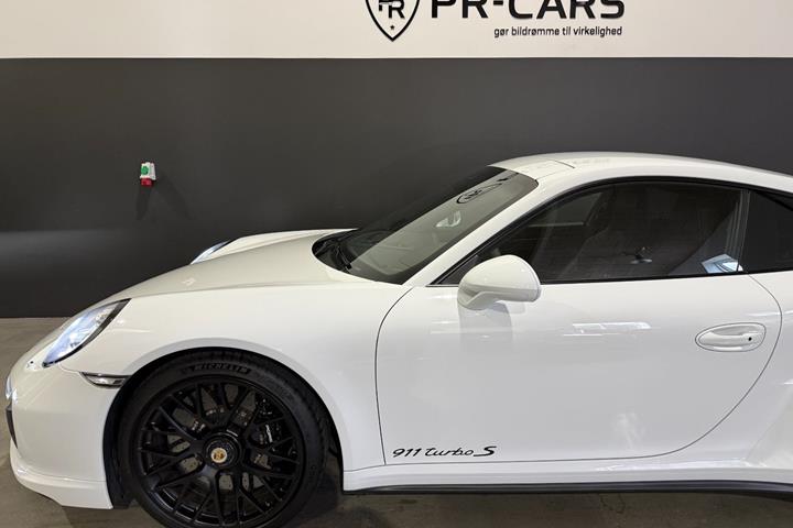 undefined Porsche 911 Turbo S fra 2013