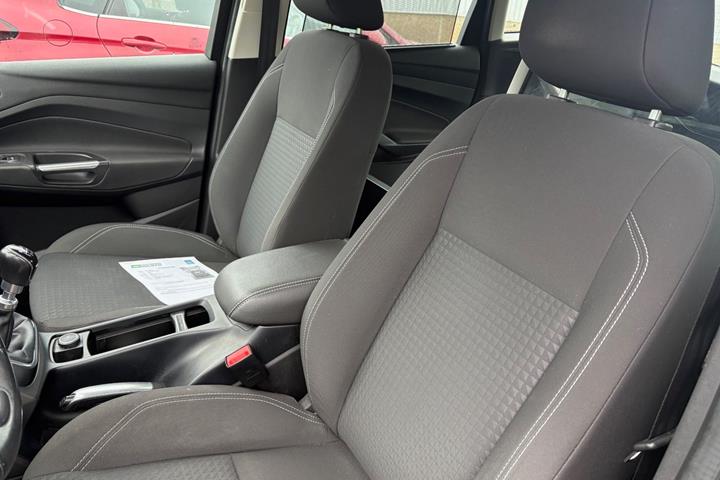 Sort Ford C-MAX fra 2019