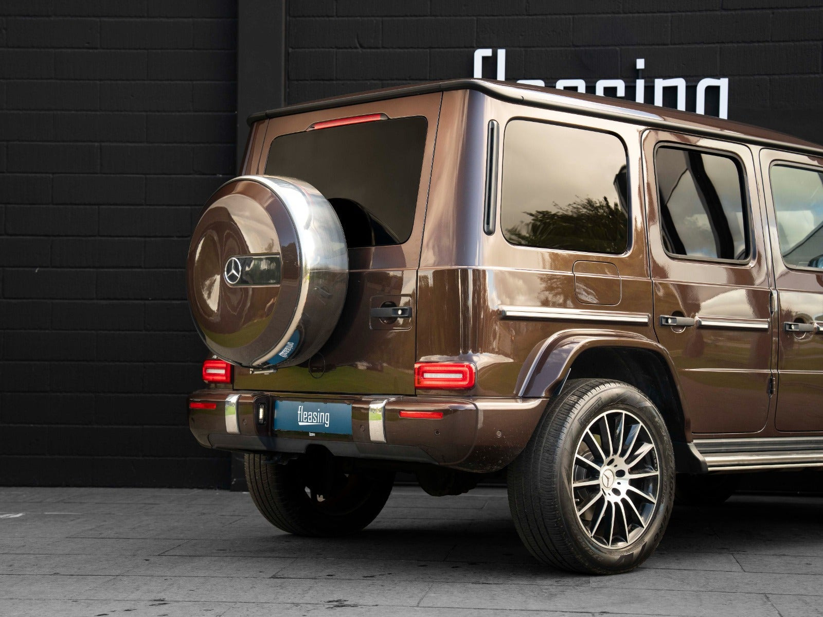 Brun Mercedes G500 fra 2020