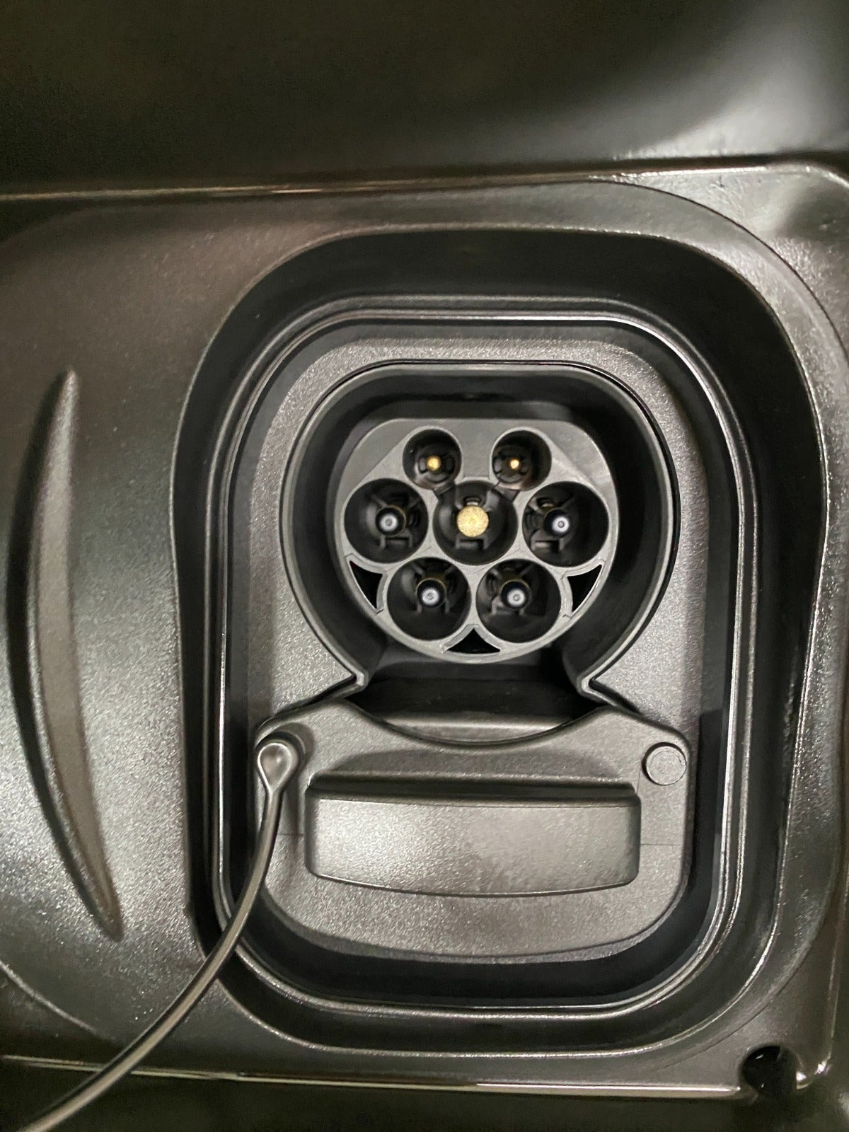 Grøn Opel Mokka-e fra 2023