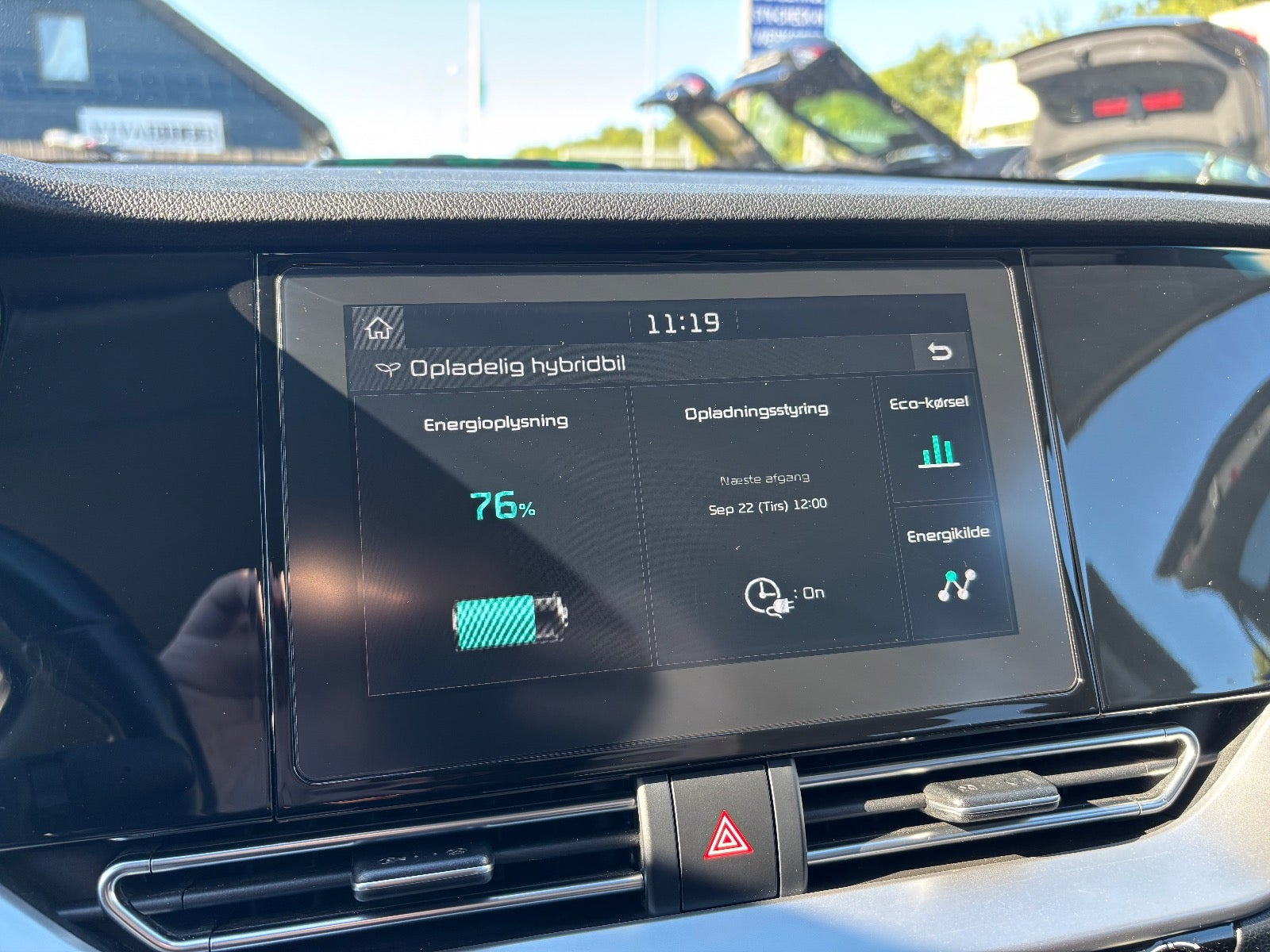 Hvid Kia Niro fra 2020