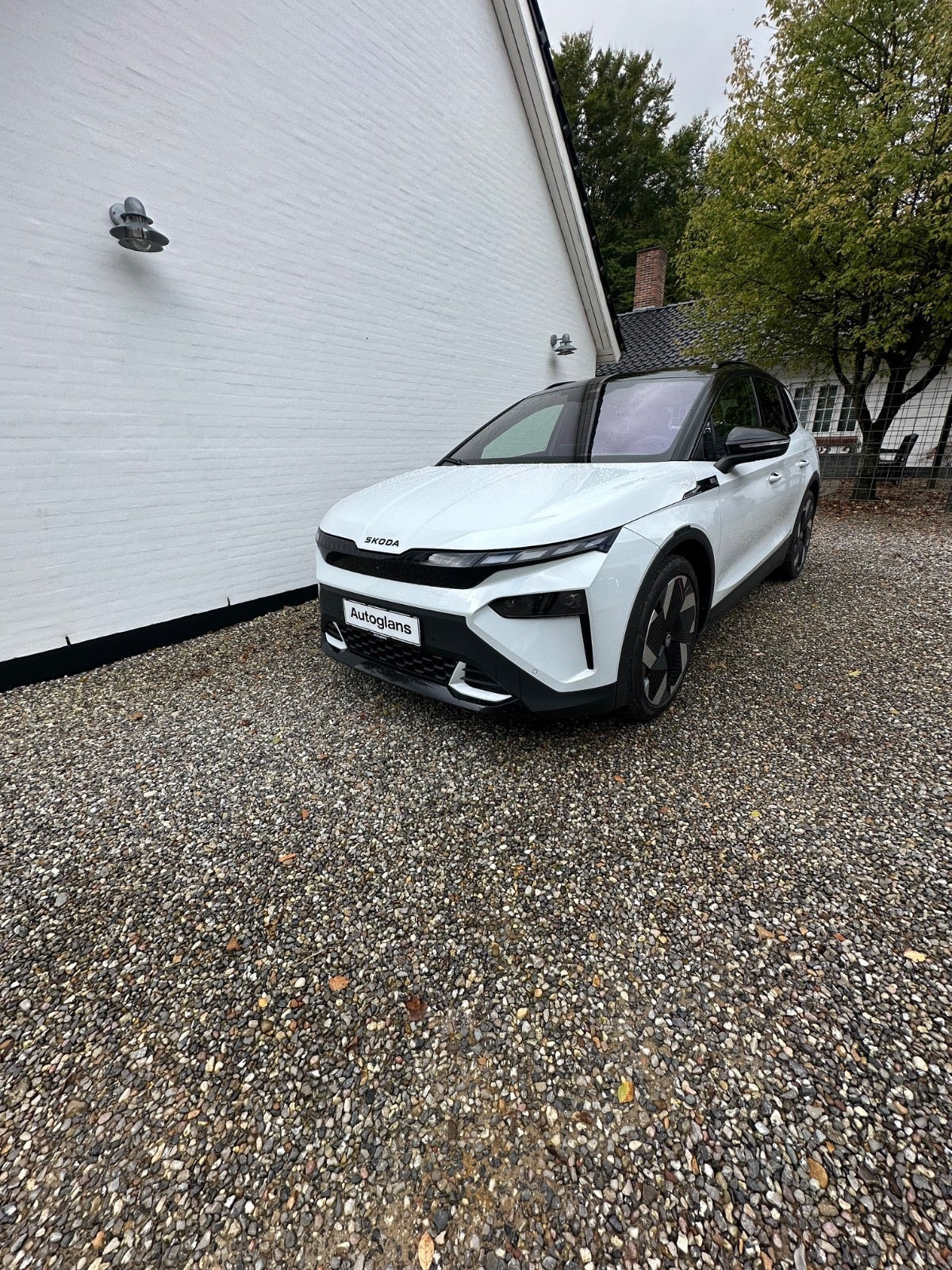 Hvid Skoda Elroq fra 2026