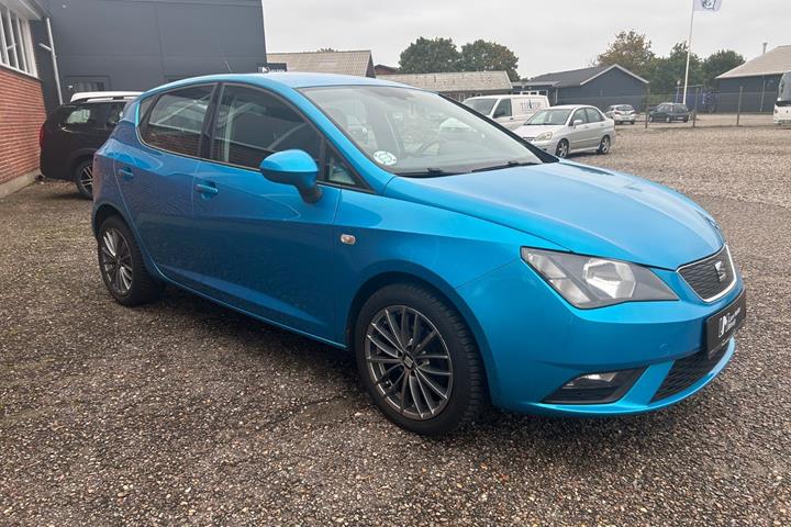 Blå Seat Ibiza fra 2016