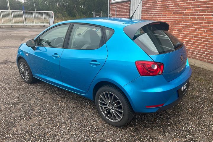 Blå Seat Ibiza fra 2016