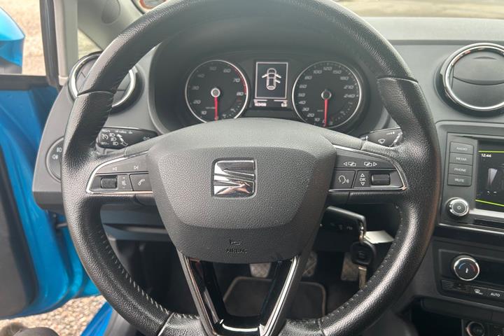 Blå Seat Ibiza fra 2016
