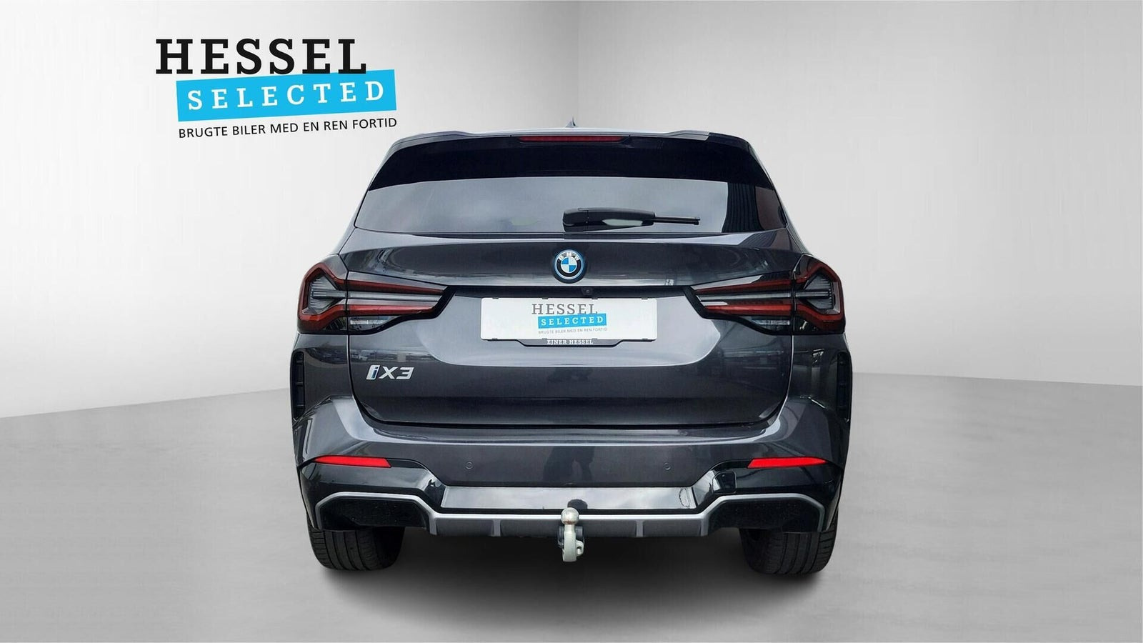 Grå BMW iX3 fra 2023
