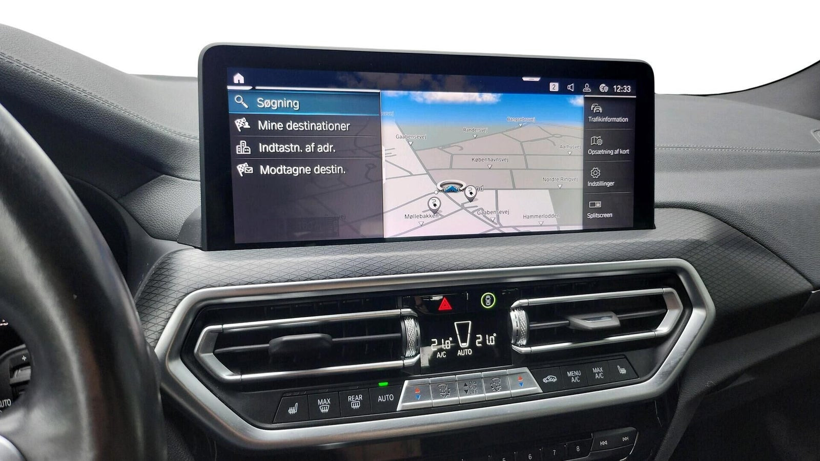 Grå BMW iX3 fra 2023