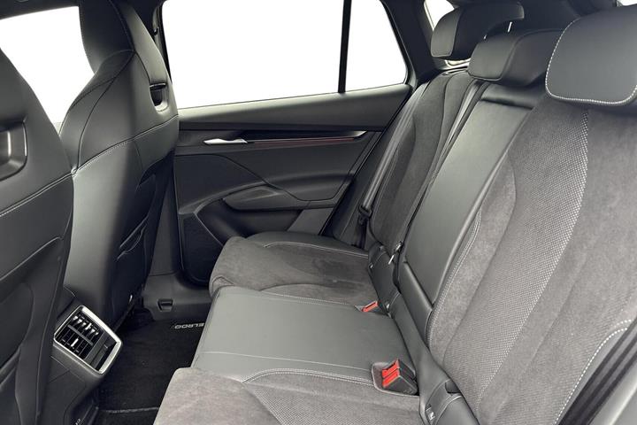 Sølv Skoda Elroq fra 2027
