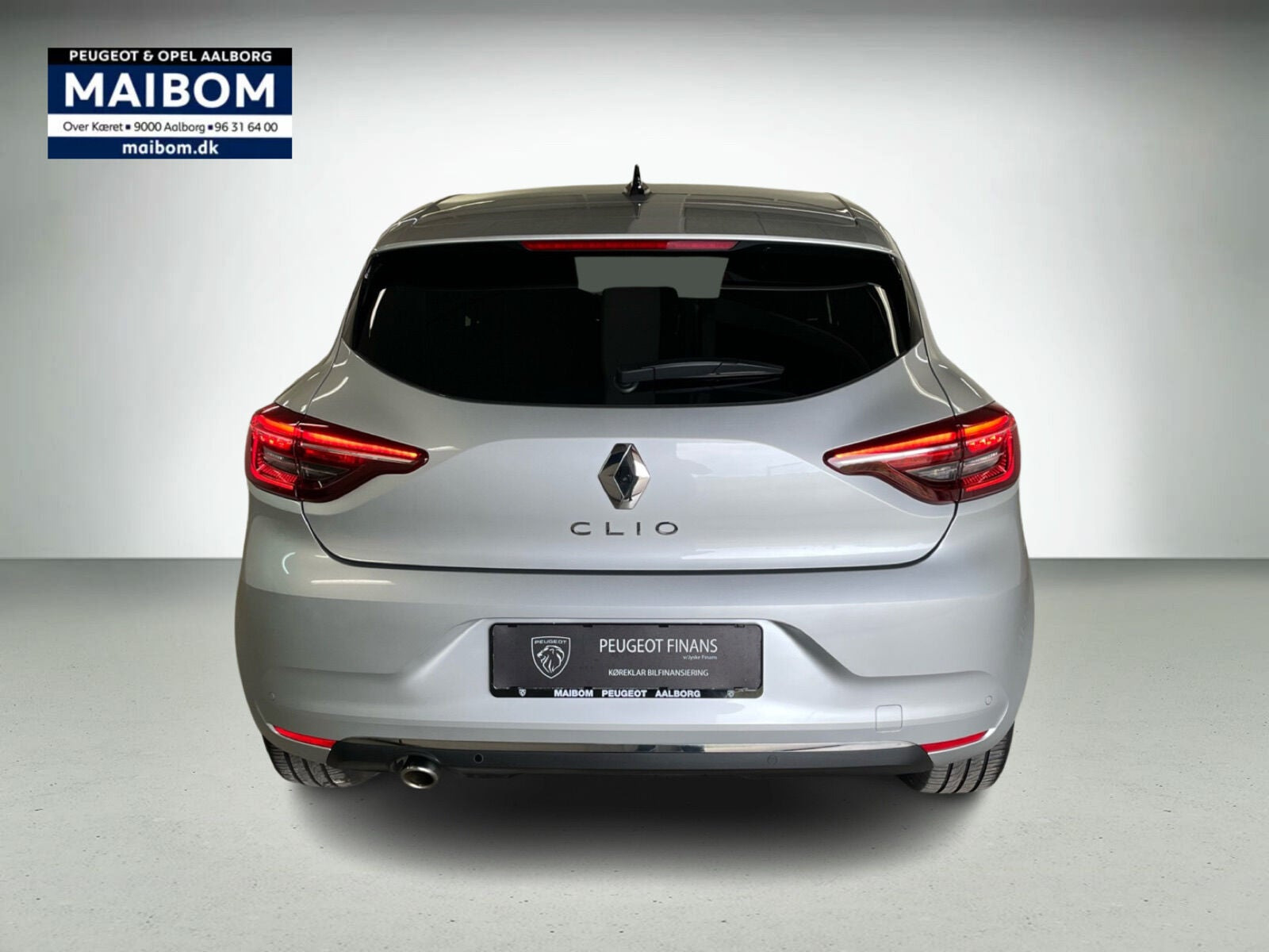 Sølv Renault Clio V fra 2023