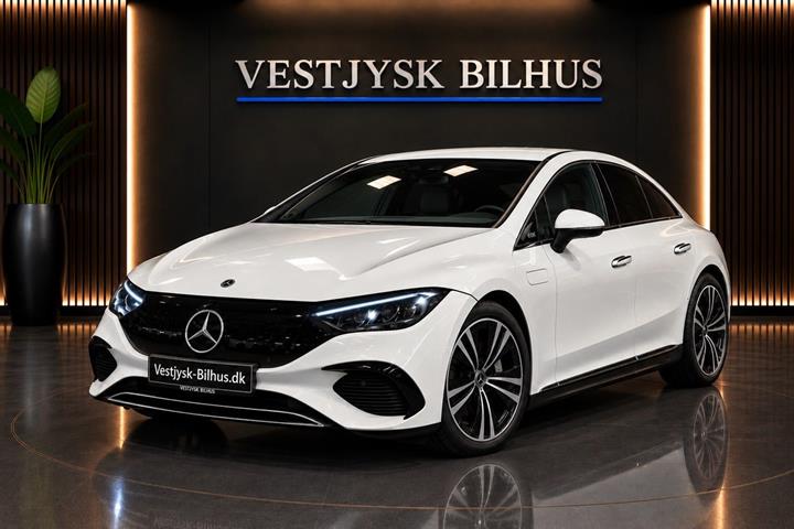 Hvid Mercedes EQE350 fra 2023