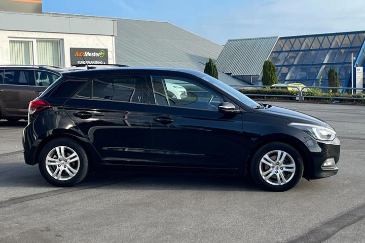 undefined Hyundai i20 fra 2017