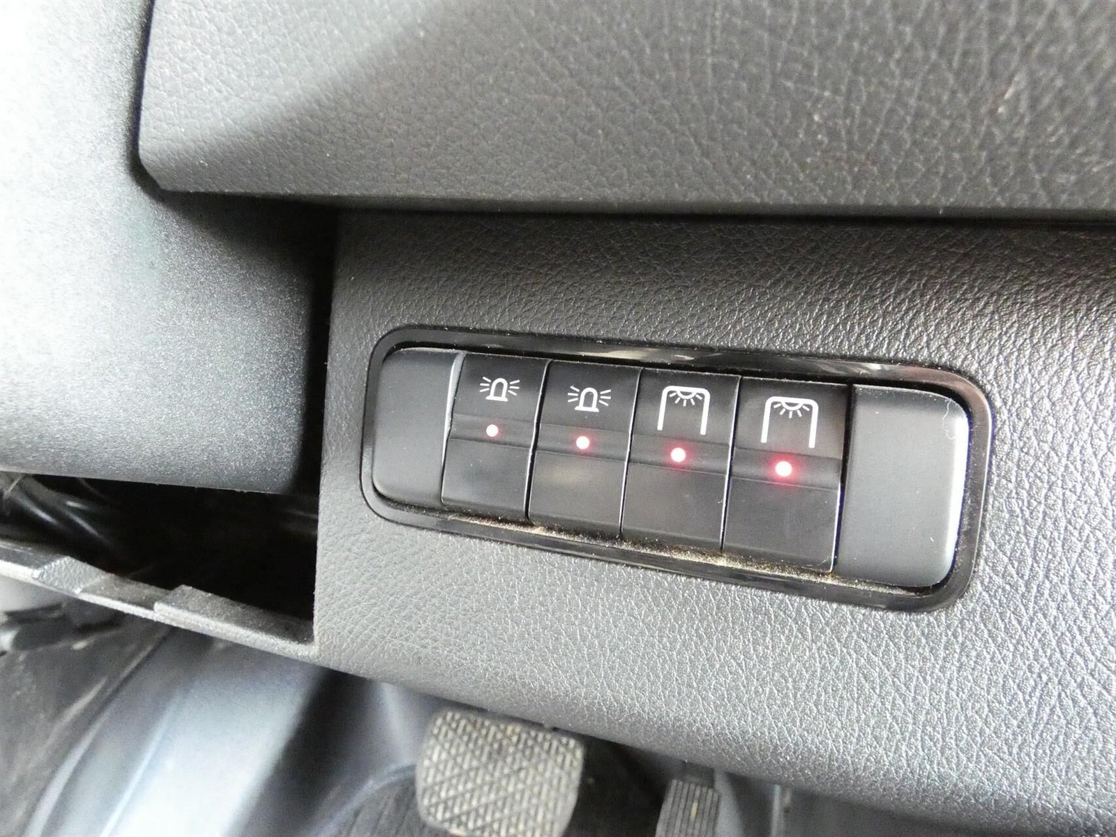 Sort Mercedes Sprinter 317 fra 2022