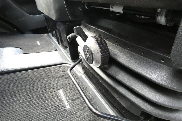 Sort Mercedes Sprinter 317 fra 2022