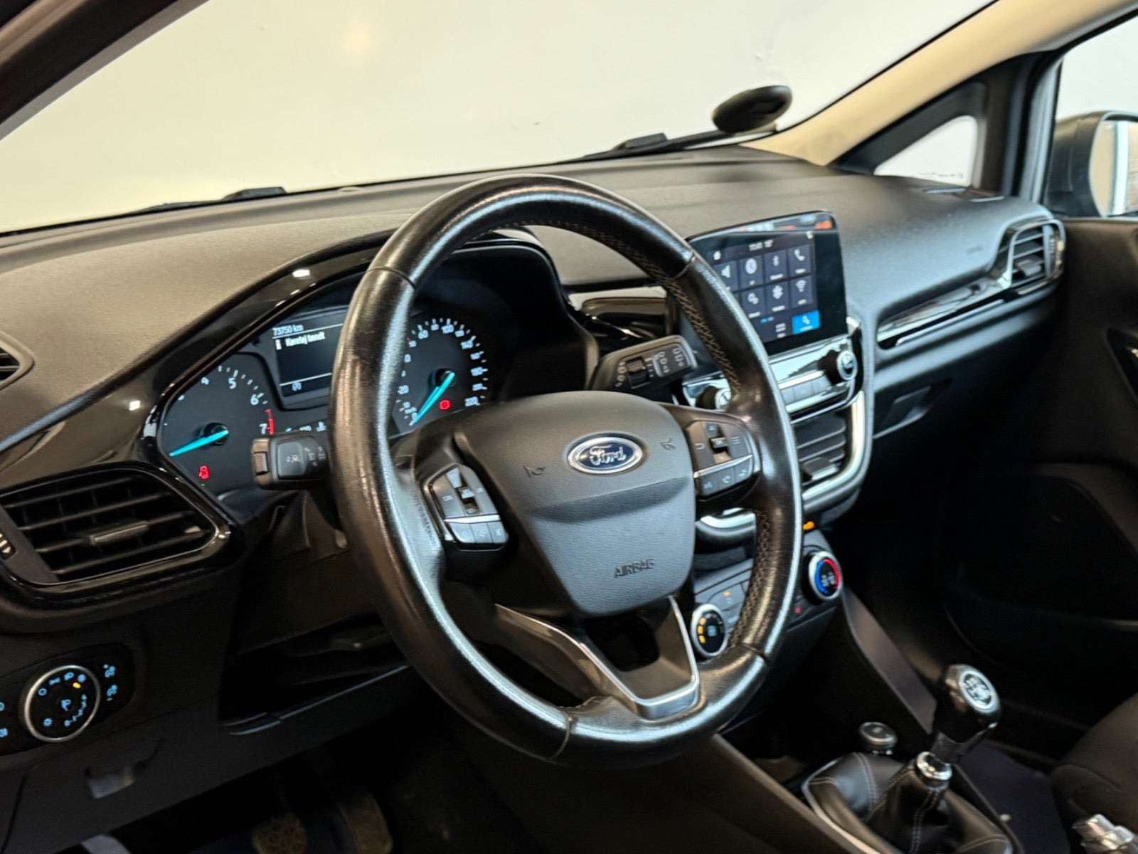 Grå Ford Fiesta fra 2018